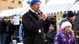 Perussuomalainen Ilpo Haalisto puhuu Turussa  5.3.2011.wmv