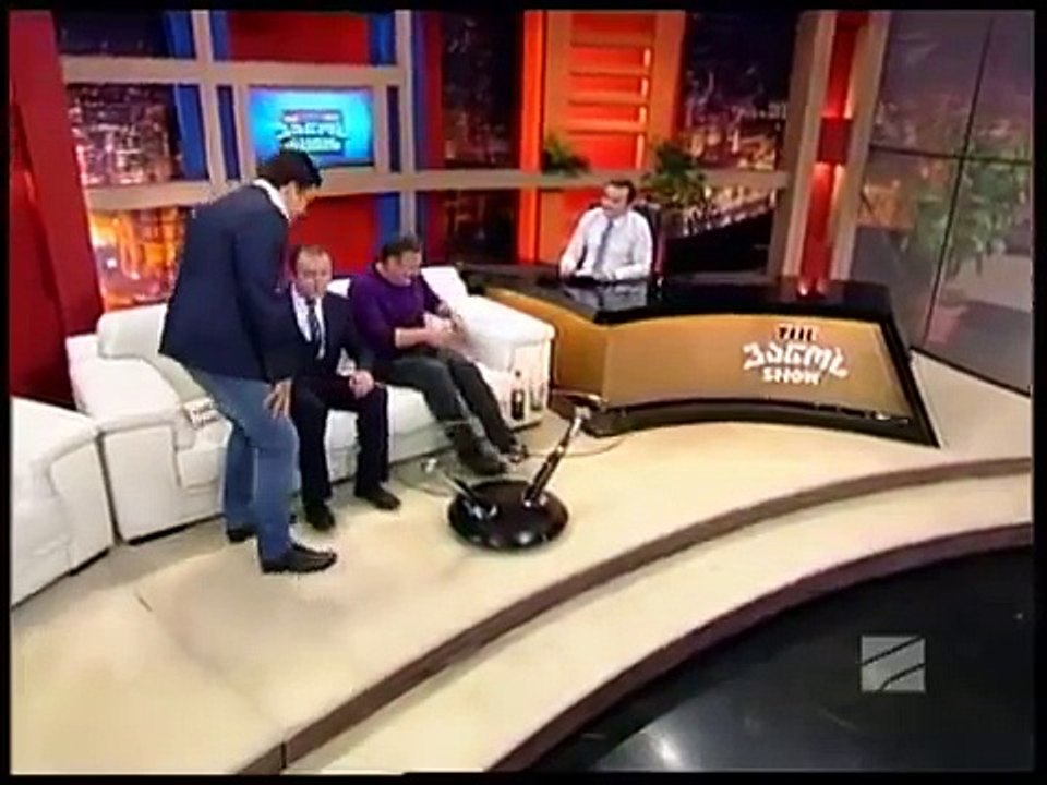 komedi shou - misha bidzina da shaliko, კომედი შოუ -  მიშა ბიძინა და შალიკო