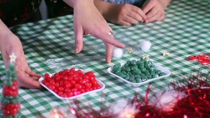 How To: Make Jelly Bean Christmas Trees