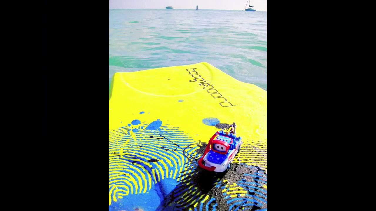 Disney Cars Lightning McQueen & Mater Go To Hawaii   Disney Pixar Cars Hawaiian Vacation Photos