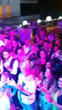 Emiliana Cantone - E' Fernute Live Lido Capri