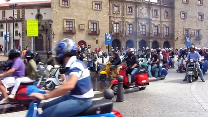 Salida concentracion de vespas y lambretas Euroyeye Gijón 2012 con incidente