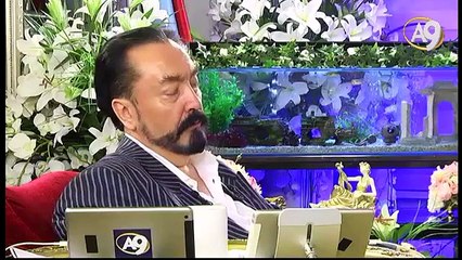 Macaristan’da Suriye’li mülteciyi düşüren gazeteci vicdan değil mantıkla yaşayan insan örneğidir.