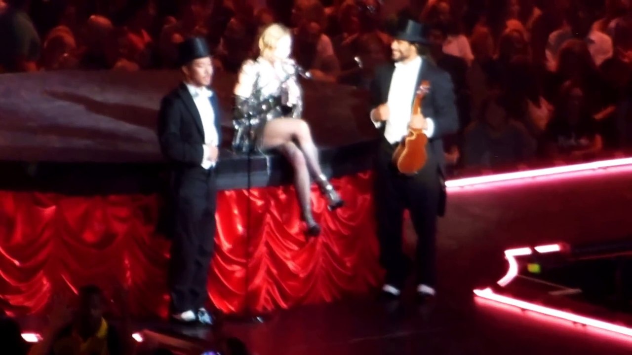 La Vie En Rose ( Speech For Obama ) - Rebel Heart Tour - Washington D.C. (1080p)