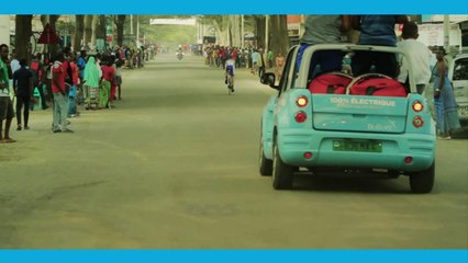 Jeux Africains: Les voitures électriques Bluecongo, sur les épreuves cyclistes
