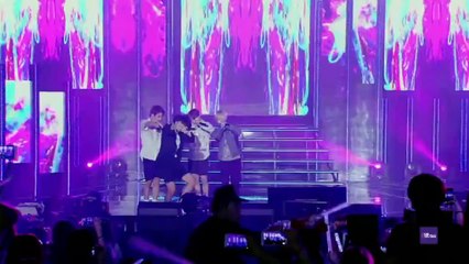 BTS (방탄소년단) - DOPE (쩔어) LIVE