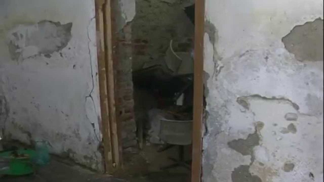 Korçë, shkolla pa banka, pa dyer e dritare, lë pa mësim 300 nxënës