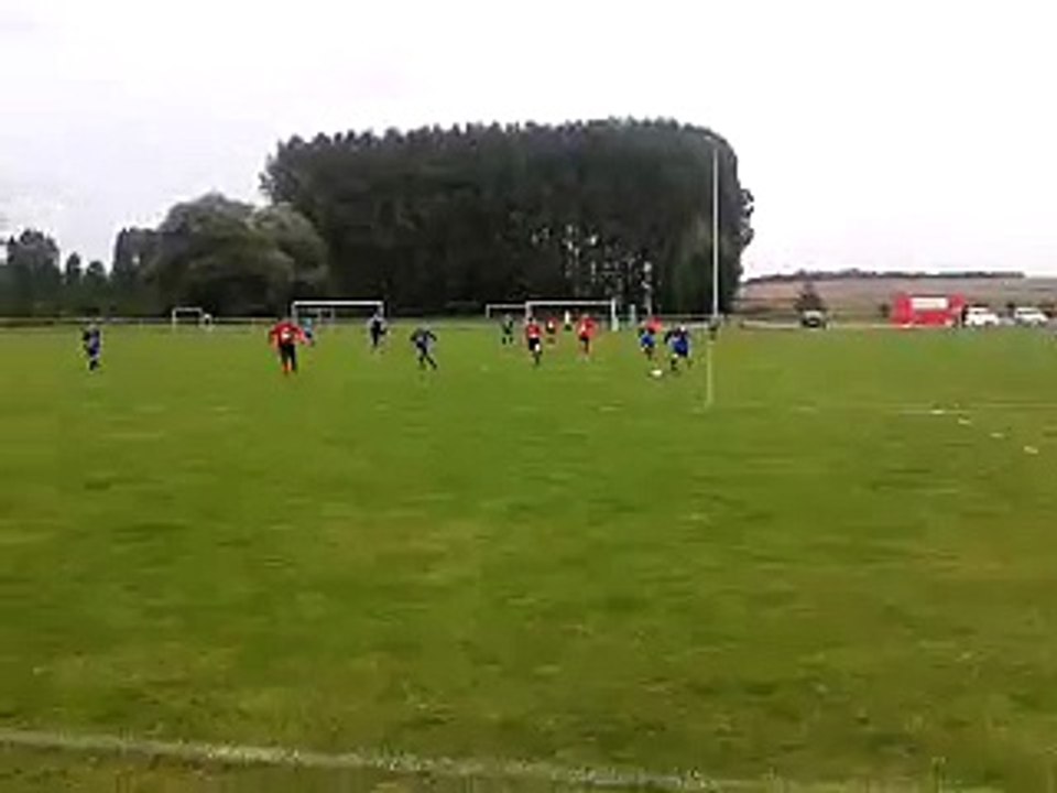 12/09/15 : victoire des U13 à Pelves (7-0)