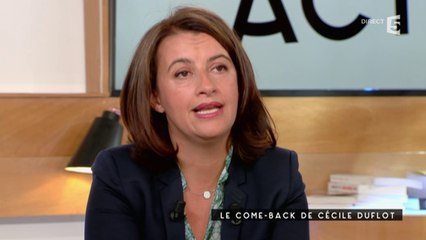 Le come back de Cécile Duflot - C à vous - 14/09/2015