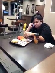 اس لڑکی کےساتھ بہت برا ھوا۔۔۔