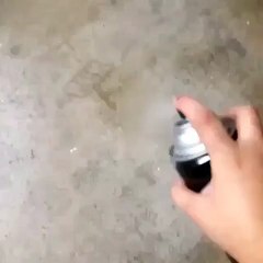 Оригинальное романтичное сердечко с помощью баллончика.