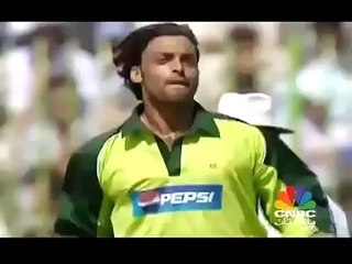 Shoaib Akhtar's Breath taking Bowling Review,Fastest Bowler ever .