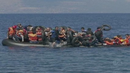 Naufrágio deixa quase 35 imigrantes mortos na Grécia