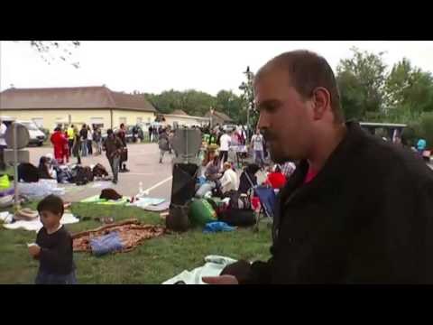 TV3 - Telenotícies migdia - Refugiats arriben a la frontera amb Àustria