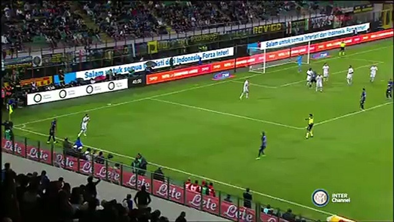 هدف لاعب الانتر يوفيتيتش • الانتر 1 -أتلانتا 0