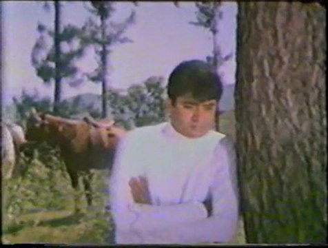 AA JA AAJA HUM KIYOUN RAHAIN AKAILAY - TEHZEEB - RUNA LAILA ..... Shahid Lovers Circle