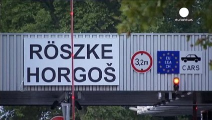 В Венгрии началась жизнь за железной стеной
