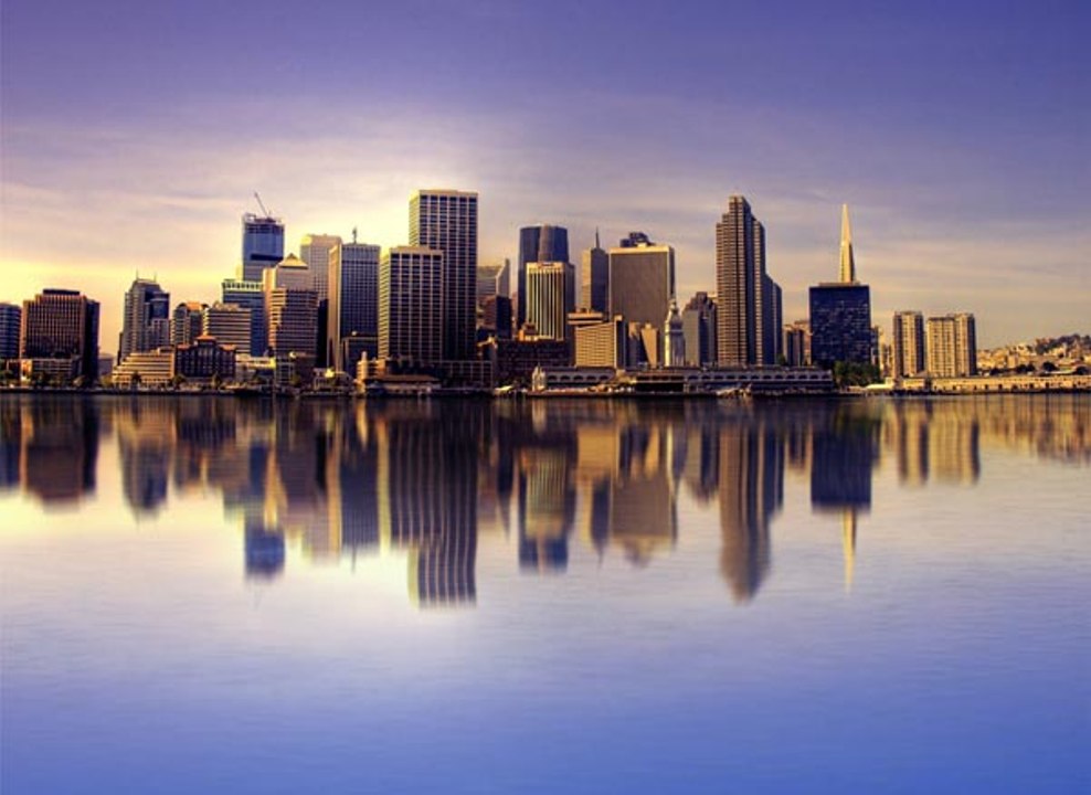 How to make water reflection in Photoshop