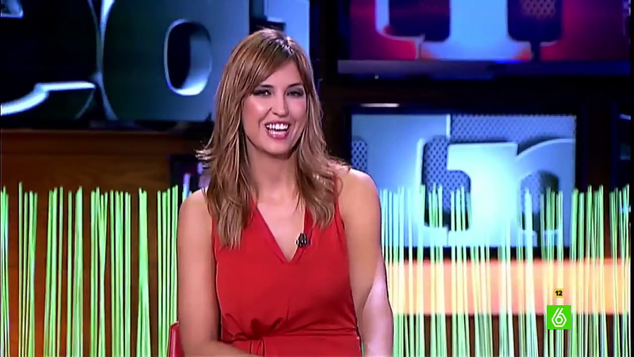 Una mujer interrumpe en directo 'El intermedio'- 'Ayudadme, estoy amenazada de muerte' (1)