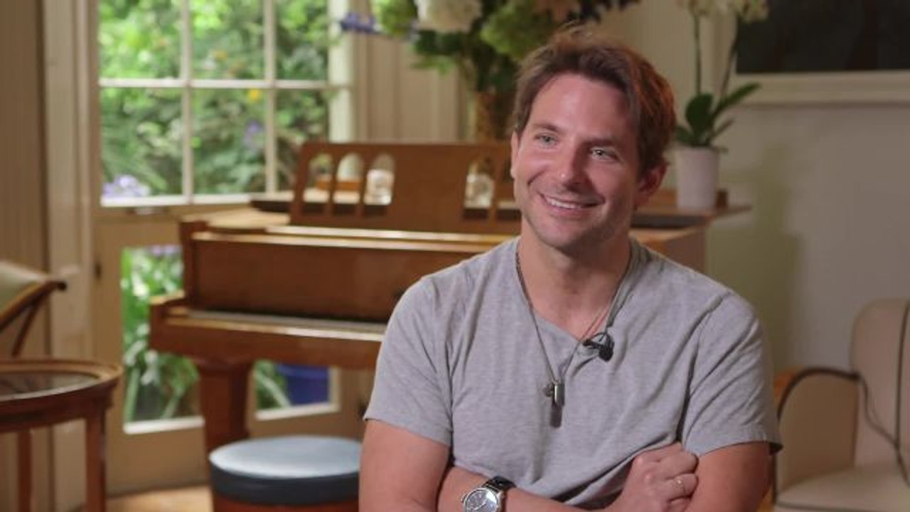 Details Celebrities - Bradley Cooper: Behind the Scenes with Our October Cover Star