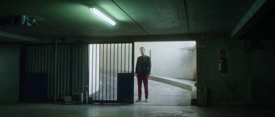 Bertrand Belin - Je parle en fou [Clip officiel]