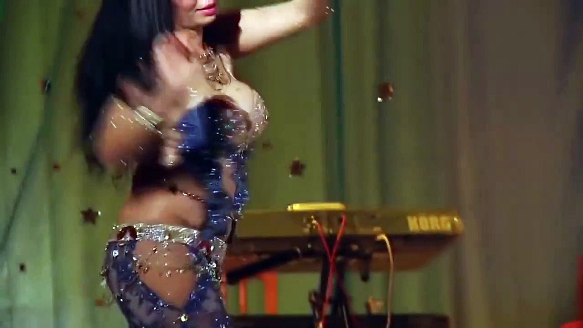 مش صافيناز .رقص شرقي مصري .Hot Belly Dance - video Dailymotion