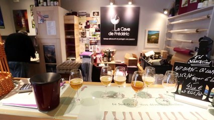 Six bières locales testées à l' aveugle à la cave de Frédéric, Tourcoing.