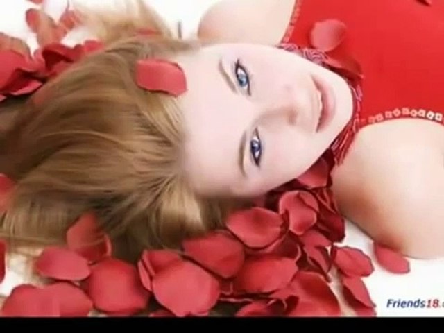 Tum Mujhse Itni Muhabbat Kese Karte Ho Urdu Hindi Sad Poetry 2015