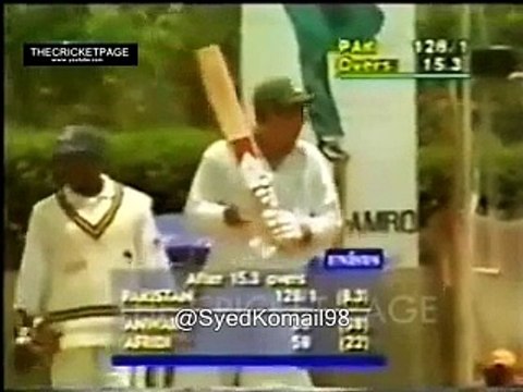 16 Year Old Shahid Afridi hits 11 Sixes in a match ● Young Afridi