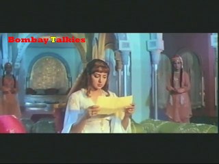 Razia abdicates to marry her love-Razia Sultan (1983)