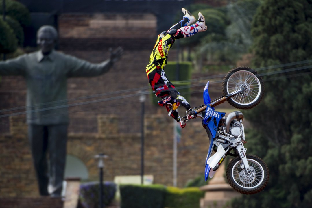Red Bull X Fighters Impressive Return to Pretoria