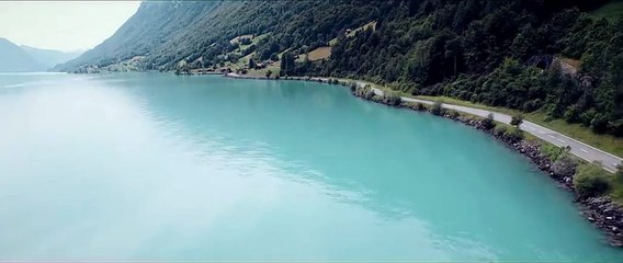 Le dynamique crossover Jaguar F-Pace affiche un style sportif