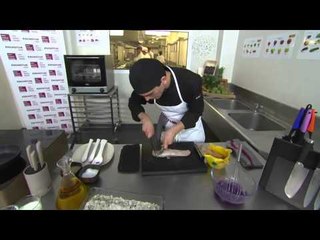 Filet de porc a la sal amb suau de patata violeta i crema d'ametlles