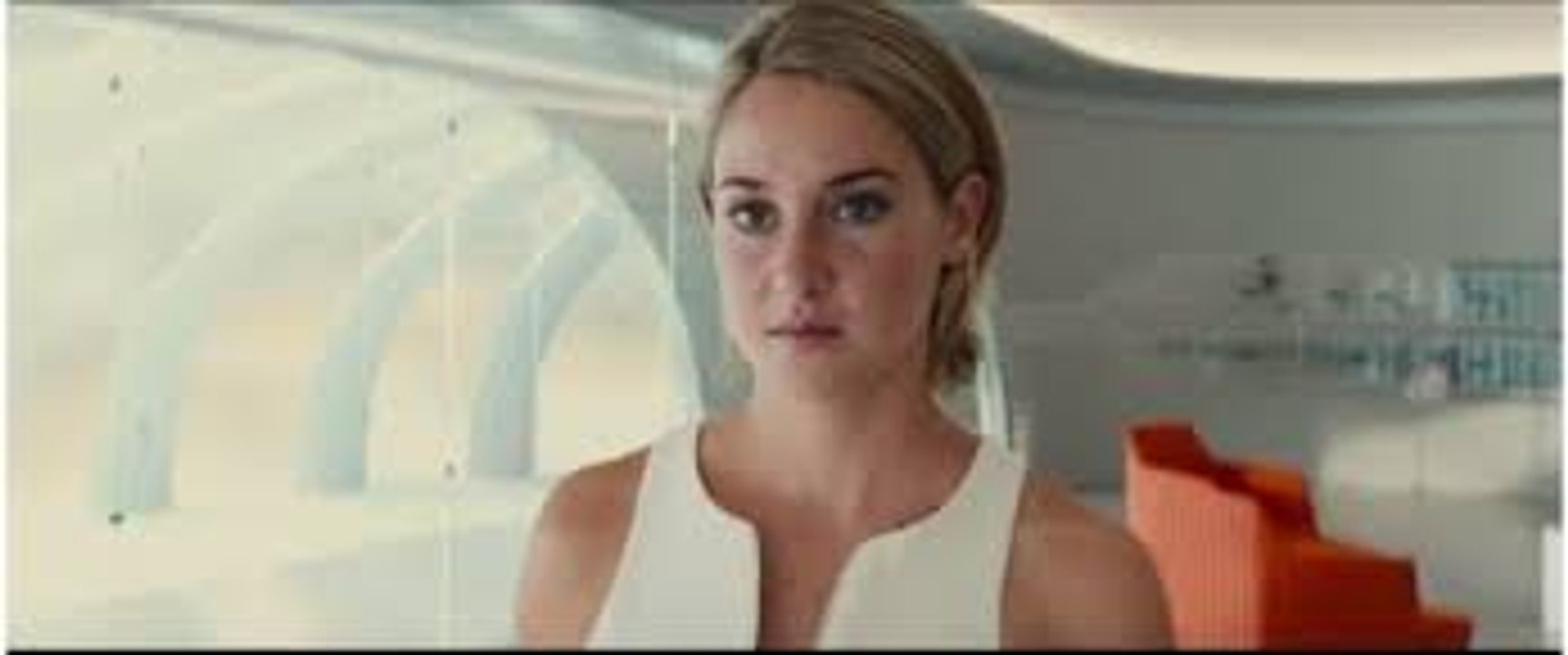 Allegiant _ Official Trailer – “Beyond The Wall