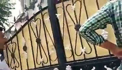 Check the Reaction of Family when an Overseas Pakistani Returned Home Without Informing
