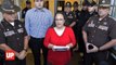 Kim Davis Is Back And Isn't Giving Out Marriage Licenses: theDESK