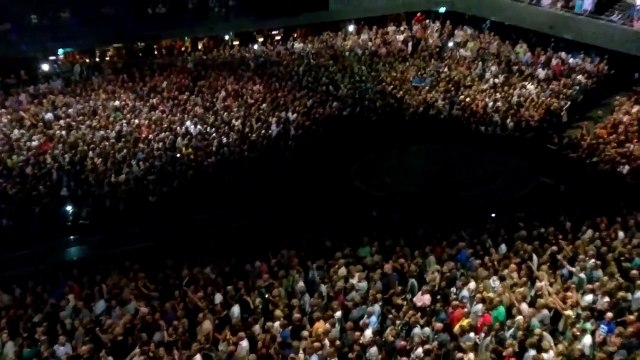 U2-I-Still-Haven't-Found-What-I'm-Looking-For