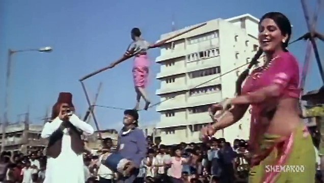 Ata Pata Koi Na Jaane - Kanhaiya Songs - Asha Bhosle - Usha Mangeshkar