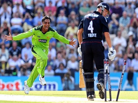 Shoaib Akhtar Best Yorkers And Bouncers
