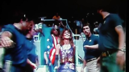 Miss Elizabeth Dead at 42 - Painkillers and Vodka