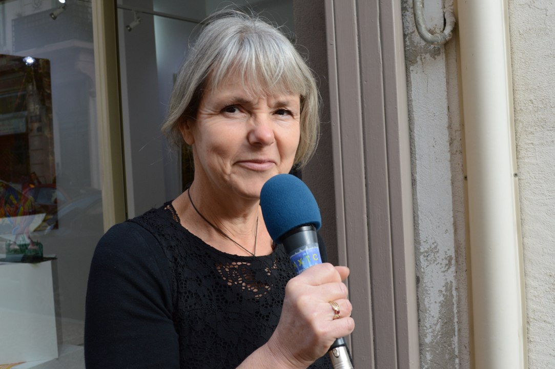 Inauguration Galerie Marie Poscia Hyères Nov 2014 - Interview Marie Poscia - 720p