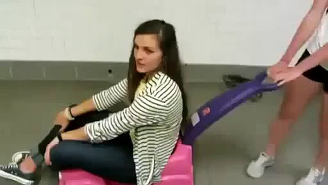 Drôle d'Accident Vidéos | Très Drôle, des Vidéos Qui Vous Font Rire Tellement DUR Et Pleurer