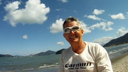 Busca e Retirada de metais ferrosos e não ferrosos das areias, Ubatuba, SP, Brasil,  2015, Parte (13)