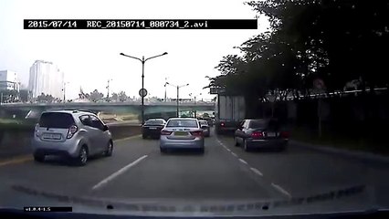Spectacular Truck Crash into low-ass bridge in China