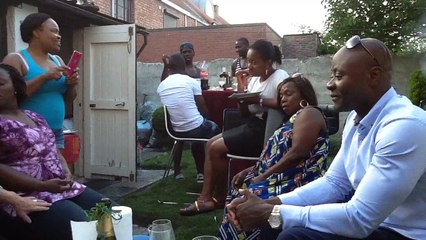 Download Video: barbecue bij Sophie thuis