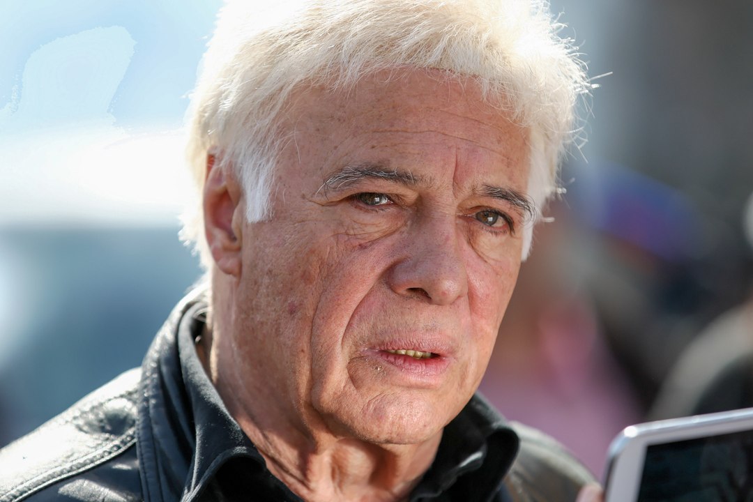 Bedos relaxé - Bilger : Qu'on lui donne une "leçon d'éducation !"