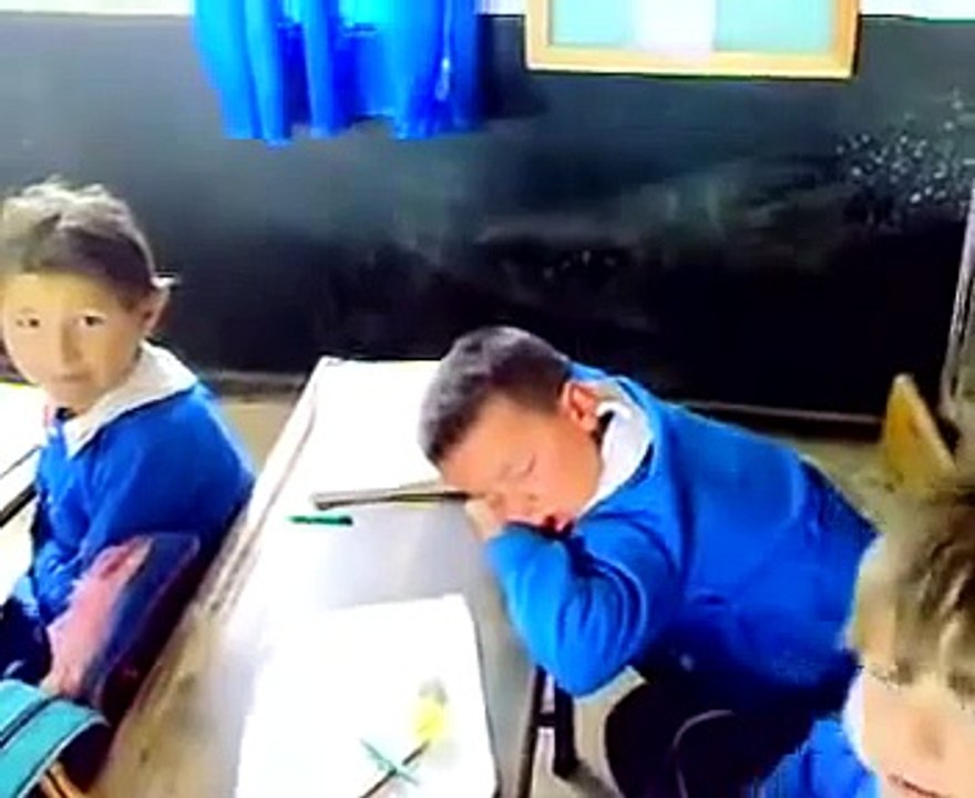 Oglum niye uyudun -D