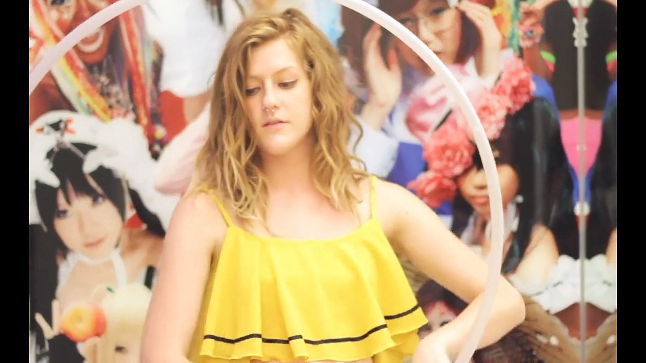 Outstanding Hula Hoop Dancer - Creative and Athletic