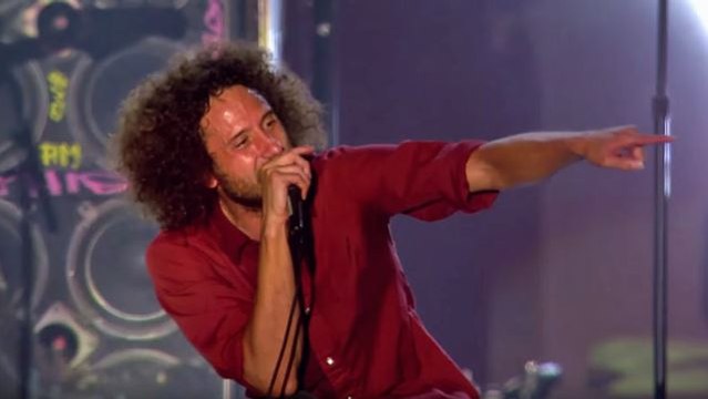 Rage Against The Machine - Bulls On Parade (Live At Finsbury Park DVD)