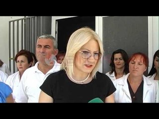 Rikthehen 28 mësuesit në Hotolisht, Nikolla: Të nxitet një komunikim i ri në shkollë- Ora News